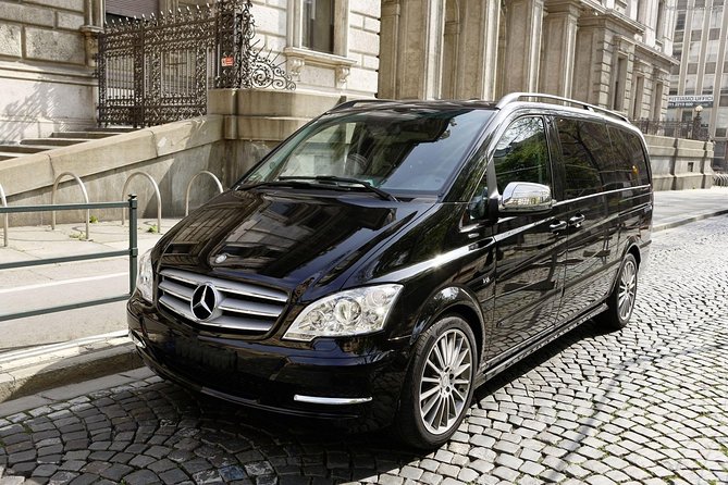 Private Transfer from Istanbul Airport (IST) to Istanbul Hotels - What Can Go Wrong: Finding Your Hotel in the Late-Night Reality