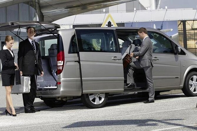Private Transfer from Istanbul Airport (IST) to Istanbul Hotels - Price and Value: When $115.75 per Group Makes Sense