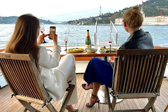 Private Yacht Cruise on The Bosphorus in Istanbul - Price and what $186 per group really means