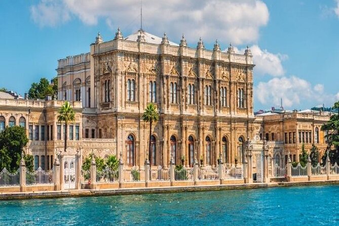 Private Yacht Istanbul Sightseeing or Special Occasion - Rumeli Fortress and Mehmet the Conqueror’s strait control