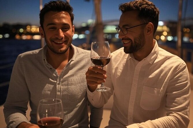 Romantic Night Cruise Live Violinist - A Bosphorus cruise that feels like a date night