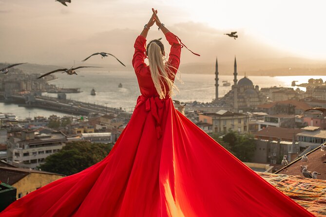 Rooftop Flying Dress Photo Shoot in Istanbul - Finding the meeting point near Süleymaniye (without stress)