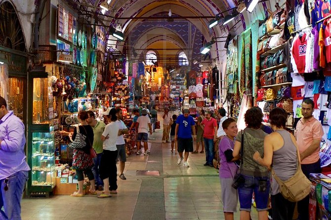 Shopping in Grand Bazaar - Grand Bazaar in 3.5 Hours: What the Small Group Really Buys You