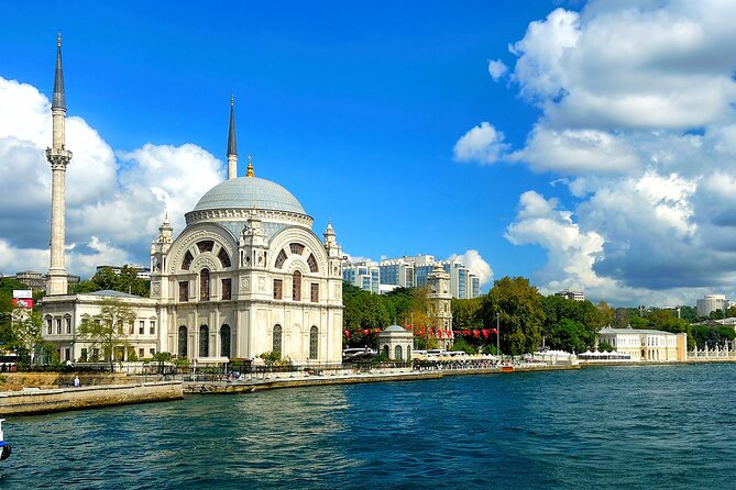 Skip The Line Private Istanbul Tour (Single Price up to 8 PAX) - Stop 3, Hagia Sophia: plan for the entry fee and the scale