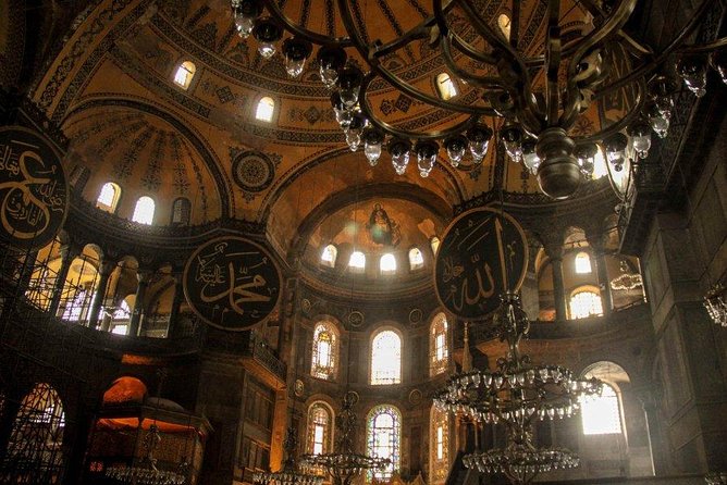 Small Group Full-Day Istanbul Old City Tour with Lunch & Tickets - Lunch break: a 3-course meal that keeps the day enjoyable