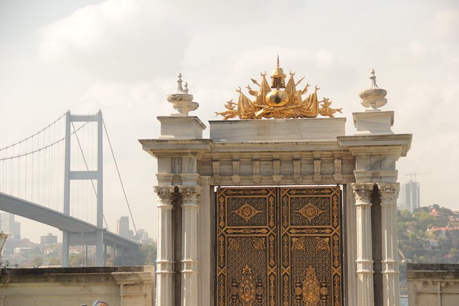 Small Group Full-Day Istanbul Tour: Old City, Asian Side & Lunch - Blue Mosque and the Friday courtyard rule