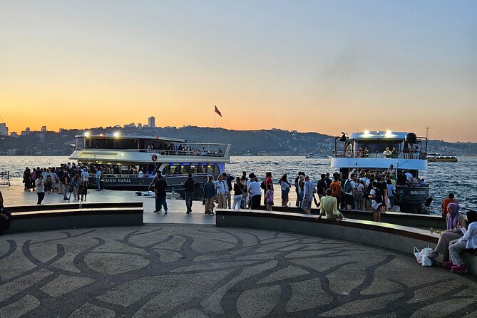 Sunset Cruise with Stop along Asia: Discover Istanbul's Bosphorus - Galata Bridge and Galata Tower: the Istanbul warm-up you’ll remember