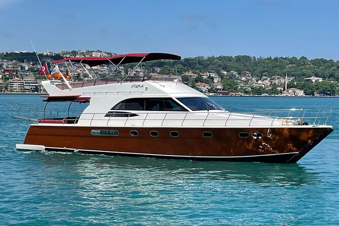 Sunset / Noon Bosphorus Cruise by Private Yacht - Under the second bridge: the castle moment