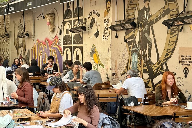 Taksim to Galata Walking Tour: Secret Passages & Local Hangouts - Why Taksim to Galata works for Beyoğlu street-life