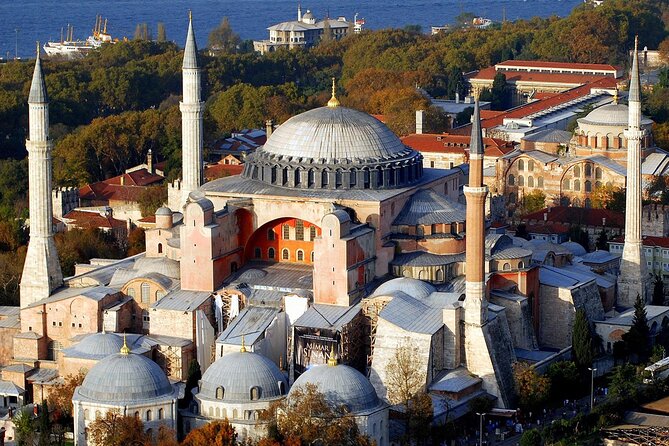 TOP CHOICE: Istanbul City Highlights Tour WITH ENTRY TICKET - The Hippodrome Area: Obelisks and Columns in the Sultanahmet Center