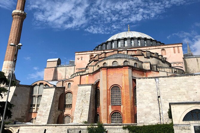Topkapi Palace and Basilica Cistern Combo Tour in Istanbul - Topkapi and Basilica Cistern in 2 Hours, With Timed Entry
