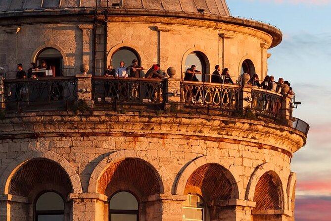 Topkapi Palace and Basilica Cistern Combo Tour in Istanbul - Inside Topkapi Palace Museum: What Your Skip-the-Line Ticket Covers