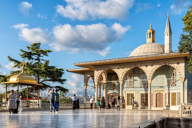 Topkapi Palace and Harem Guided tour with Skip-the-Line Tickets - What You Really Get for the Money