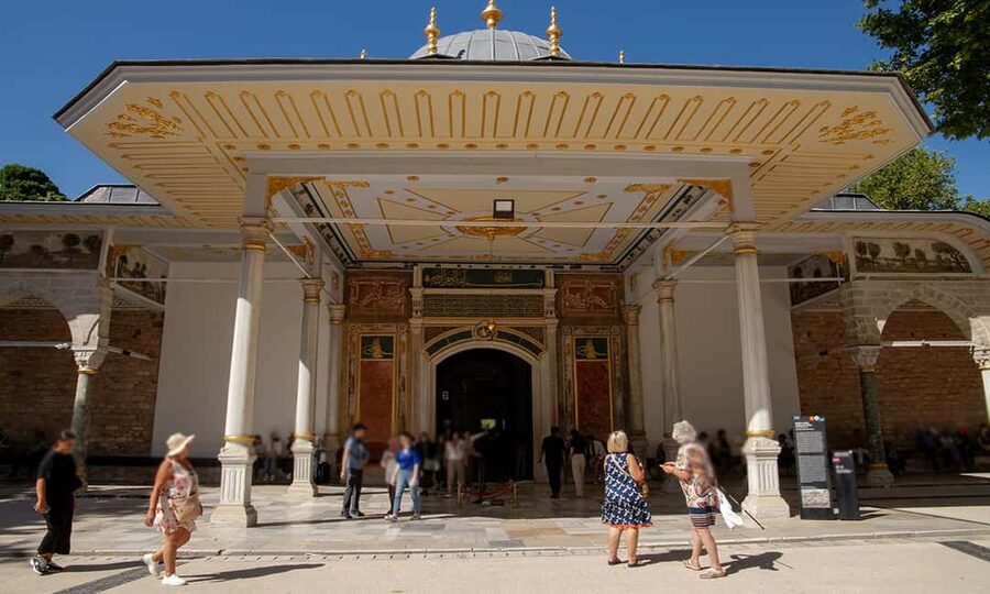 Topkapi Palace + Basilica Cistern Tickets & Audio Guide - Price and Value: When $132 Actually Makes Sense