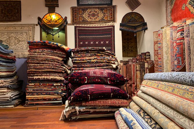 Topkapi Palace/Harem, Basilica Cistern, Grand Bazaar Private tour - Grand Bazaar Finish: Shopping With A Plan