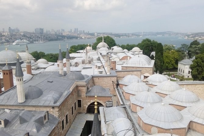 Topkapi Palace Harem Ticket & Tour-Prepay & Balance at meeting - Price and logistics: budgeting the tour plus the on-site fees