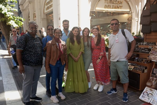 Topkapi Palace tour with Harem,guide is included,ticket is extra - The Harem Section: private life, controlled access, and palace scale