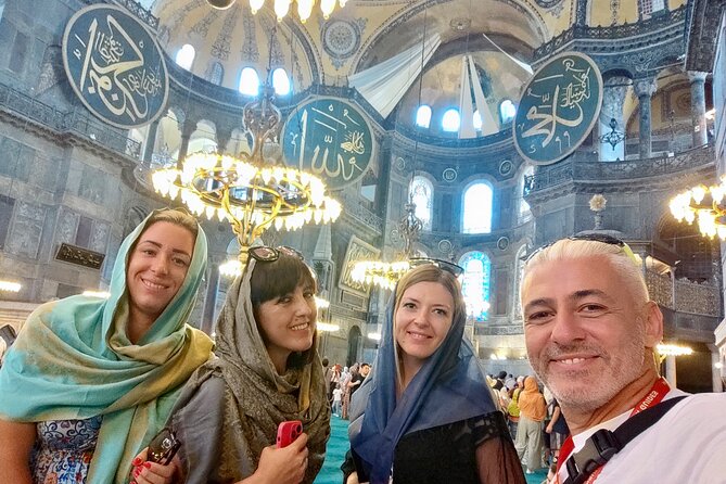 Topkapi Palace with Harem and Blue Mosque Guided Tour - Why the Blue Mosque and Topkapi combo makes sense in half a day