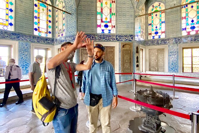 Topkapi Palace with Harem and Blue Mosque Guided Tour - What to pack and how to plan for a smooth walk