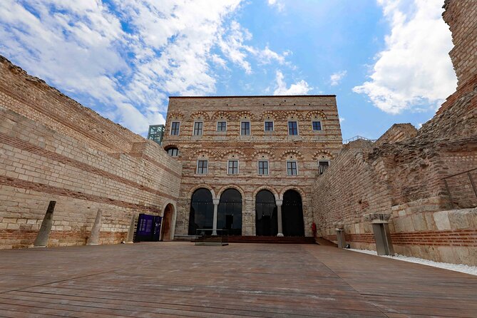 Tour of Byzantine and Constantinople in Istanbul - Stop 1, Yedikule Fortress and the Golden Gate approach