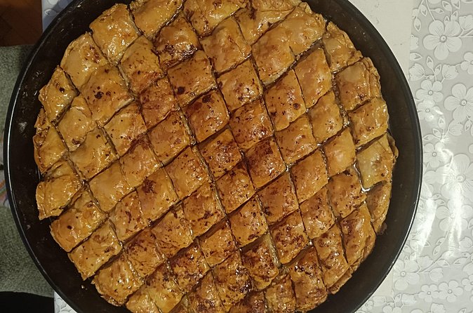 Traditional Baklava Cooking Class in Istanbul - Logistics that make the class easy to fit in