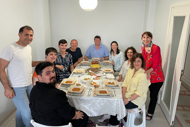 Traditional Family Dinner in Istanbul with with Eastern Family - Key highlights you should know before you go
