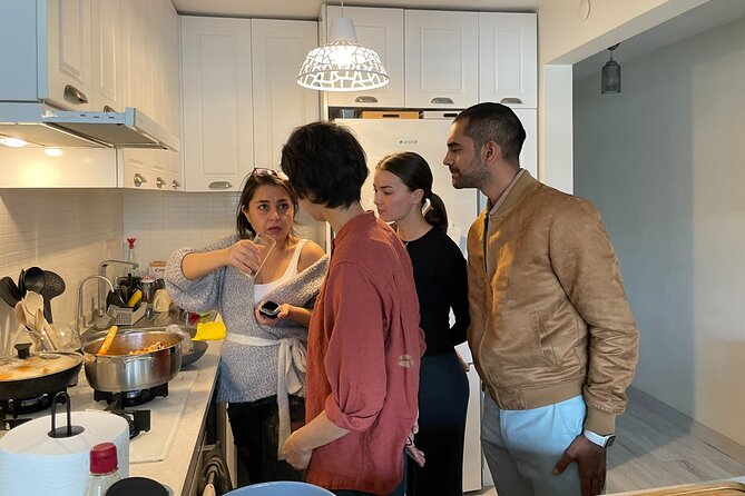 Traditional Home Cooking with a Local in İstanbul City Center - Key highlights you should care about