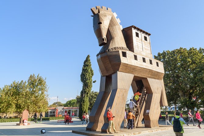 Troy Full-Day Guided Tour incl. Transfer, Ferry Tickets w/Lunch - Çanakkale Truva Heykeli and the warm-up stop