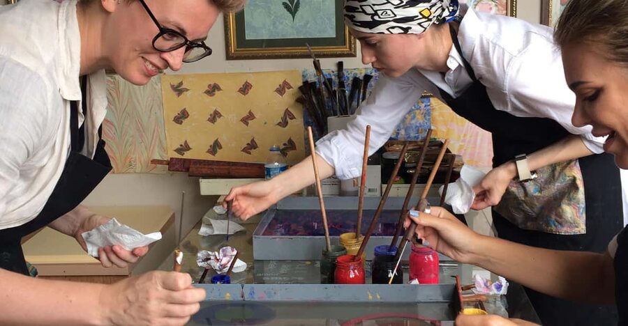 Turkish Marbling Paper Ebru Art Workshop - Who This Ebru Workshop Suits Best