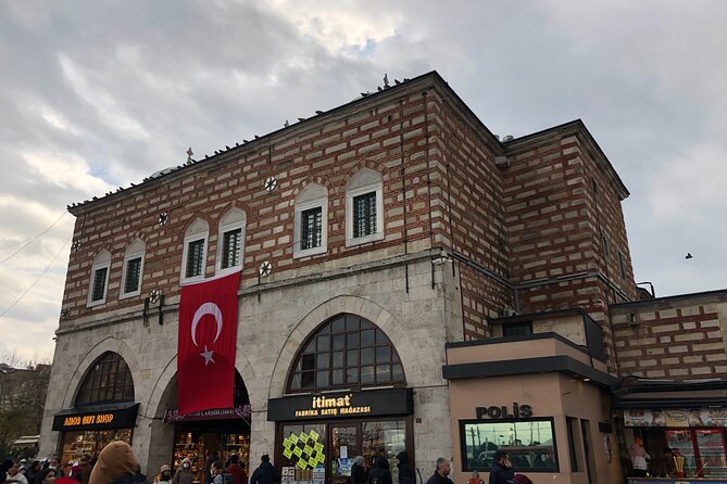 Turkish Odyssey: Exploring the Classics for 8 Days - Day 2 Istanbul Grand Slam: Hagia Sophia, Topkapi Palace, Blue Mosque, Hippodrome