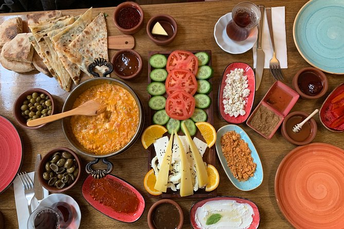 Two Continents Private and Guided Food Tour in Istanbul. - Karaköy Start: Breakfast at Murat Muhallebicisi