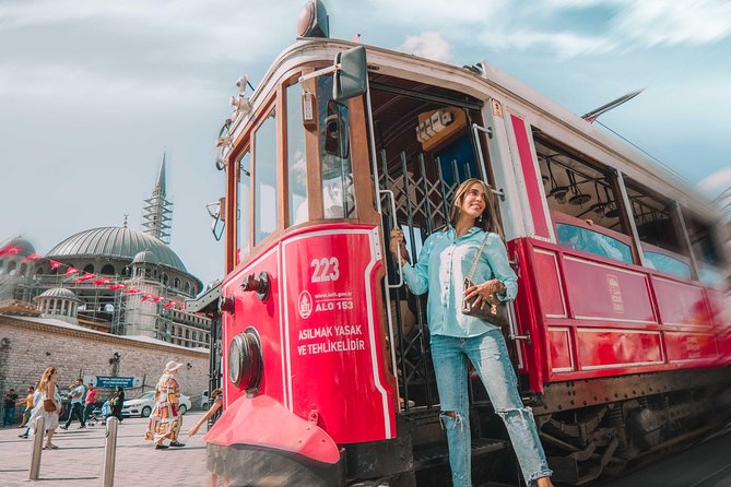 Unforgettable Moments in Istanbul: Photo Shoot for Couples - If you upgrade: moving through Istanbul’s big-photo spots