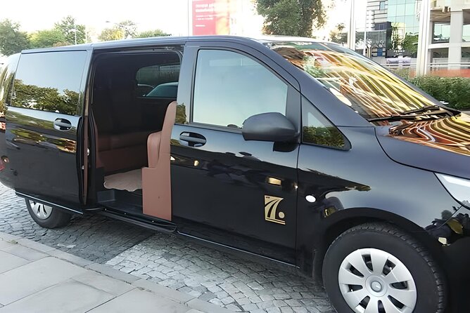 Vip Airport Transfer to/from Istanbul City Center - Where You Meet, IST or Sabiha Gökçen, and Why It Matters