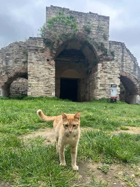 Walls of Contantinople and Byzantine Palace Tour - The three-empires framework you actually get on the ground