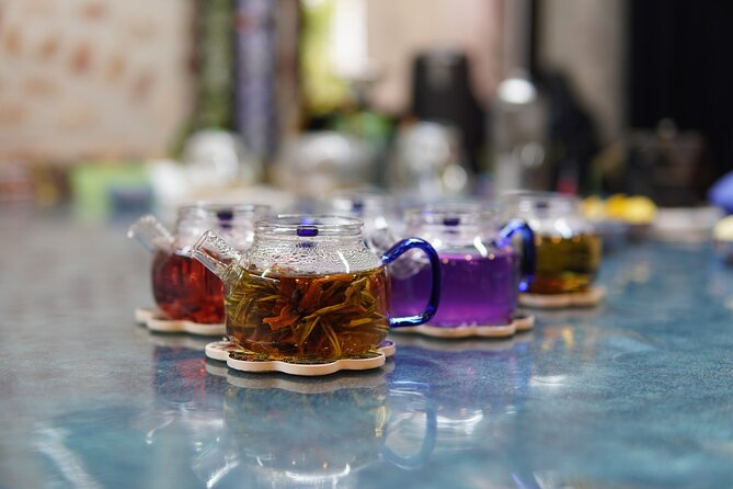 World Teas and Turkish Tea Brewing & Tasting Workshop in Istanbul - Water Temperature and Steeping Time: Your Flavor Control Knobs